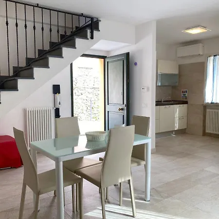 Apartment Estate *