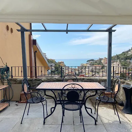 Estate Apartment *